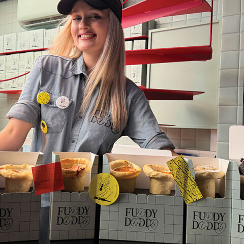 Fuddy Duddy: Πίτσα σε κώνο, η πιο viral λιχουδιά της πόλης