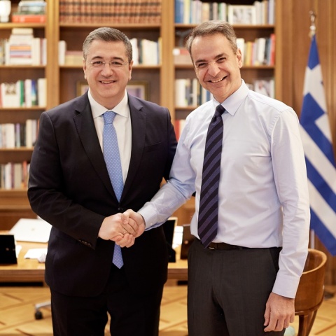 Απόστολος Τζιτζικώστας και Κυριάκος Μητσοτάκης σε παλαιότερη συζήτησή τους στο Μέγαρο Μαξίμου