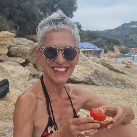 August Voice - Ημερολόγια Αυγούστου: Οι συνεργάτες της Athens Voice γράφουν για το δικό τους καλοκαίρι.