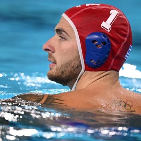 Ο Μάνος Ζερδεβάς