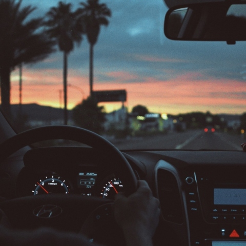 Ποιοι οδηγοί δε θα μπορούν να οδηγούν τη νύχτα 