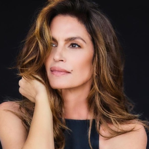 Σίντι Κρόφορντ: Ζητά συγγνώμη από τον Βασίλειο Κωστέτσο