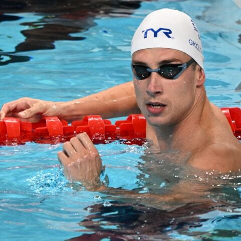 Ολυμπιακοί Αγώνες 2024: Σκέφτεται να σταματήσει ο Κριστιάν Γκολομέεβ - Ο Έλληνας κολυμβητής δηλώνει ότι πρέπει να σκεφτεί πώς θα στηρίξει την οικογένειά του.