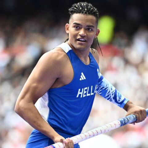 Ολυμπιακοί Αγώνες 2024: Ο Εμμανουήλ Καραλής προκρίθηκε εύκολα στον τελικό του επί κοντώ - Με χαρακτηριστική άνεση πέρασε το όριο. 