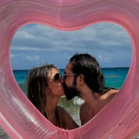 Χάιντι Κλουμ: Γιόρτασε την 5η επέτειο του γάμου της με τον Τομ Κάουλιτζ σε εξωτική τοποθεσία - Οι αναρτήσεις στο Instagram.