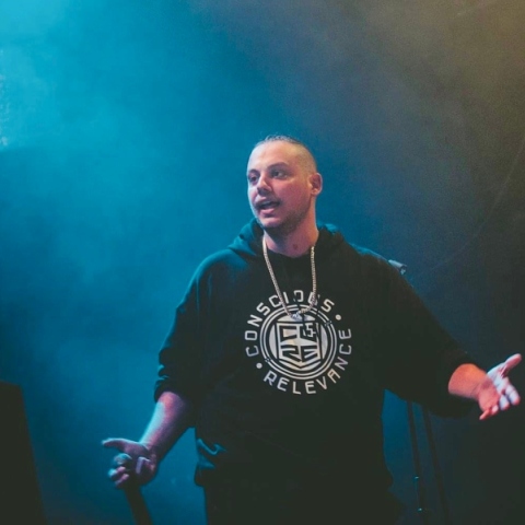 Ο Λόγος Έργου Σκιά των Active Member συνεργάζεται με τον τούρκο ράπερ Ceza