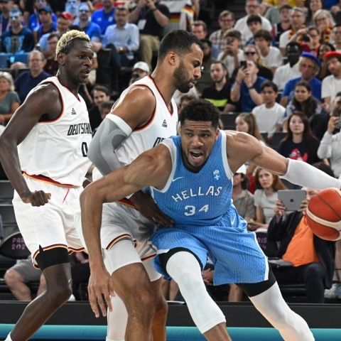 Στιγμιότυπο από τον αγώνα Γερμανία - Ελλάδα στους Ολυμπιακούς Αγώνες 2024