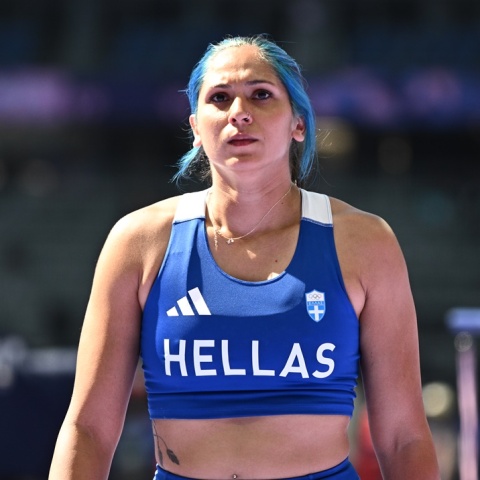 Ελένη - Κλαούντια Πόλακ