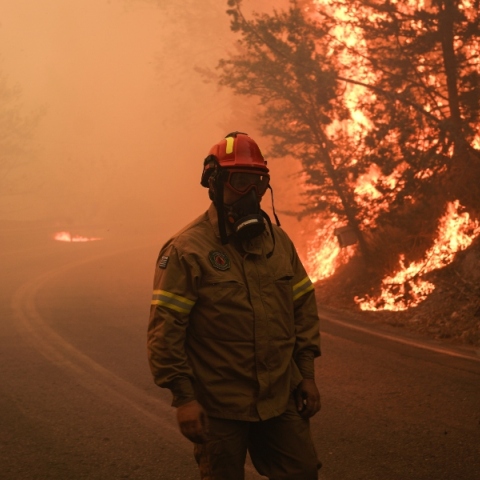 Φωτιά στην Αττική: Ποιοι δρόμοι είναι κλειστοί σήμερα