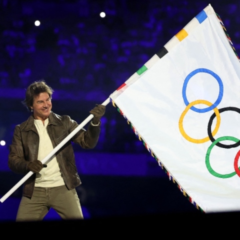 Ολυμπιακοί Αγώνες 2024 - Παρίσι: Η Τελετή Λήξης και οι δύο διαστάσεις της