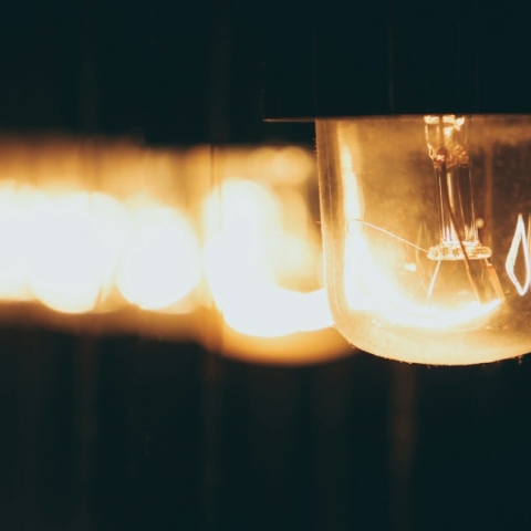 Ρεύμα: Πιθανός νέος κύκλος επιδοτήσεων το Σεπτέμβριο