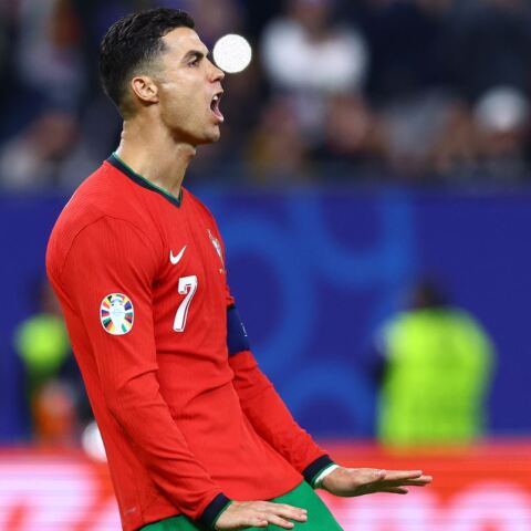 Κριστιάνο Ρονάλντο: Kατέρριψε το ρεκόρ του MrBeast στο YouTube