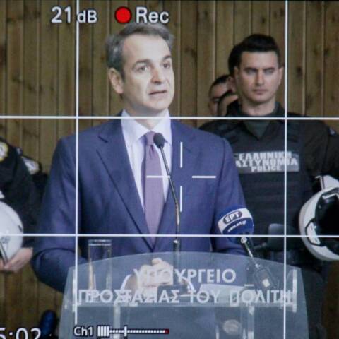 Γιατί ο πρωθυπουργός δεν θέλει κάμερες στους δρόμους;