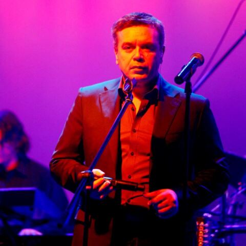 Μανώλης Λιδάκης: Παραμένει στο νοσοκομείο ο τραγουδιστής - Δεν είναι γνωστός ο λόγος που νοσηλεύεται