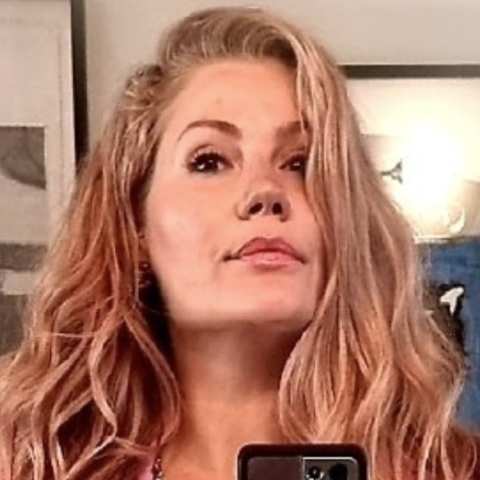 Η μαρτυρία μιας γυναίκας που μεγάλωσε στην αίρεση Παιδιά του Θεού 