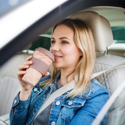 Καφές στο αυτοκίνητο