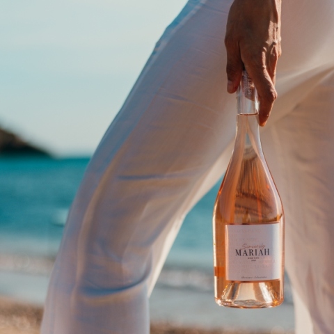 Sincerely Mariah: Το νέο κρασί για τον γάμο του Γιάννη Αντετοκούνμπο και της Μαράια 