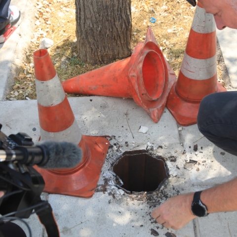 Κολώνα στη Νέα Φιλαδέλφεια: Ήταν σάπια, έπεσε πάνω στη 14χρονη