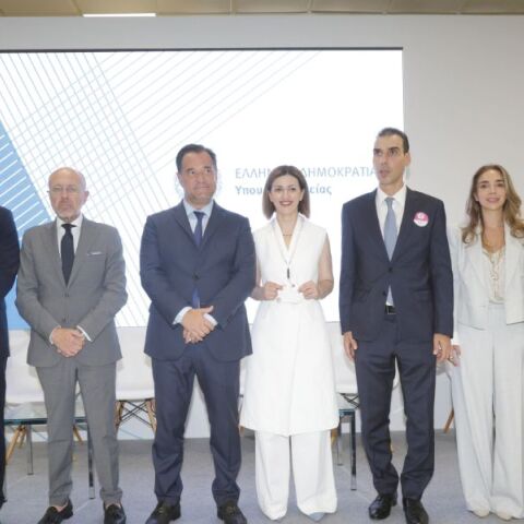 ΔΕΘ: Συμβάσεις για αναβάθμιση, ανακαίνιση 10 νοσοκομείων και 2 Κέντρων Υγείας