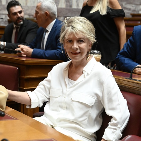 Έλενα Ακρίτα