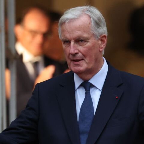 Μισέλ Μπαρνιέ: Ικανοποιημένο από την επιλογή Μακρόν το 52% των Γάλλων