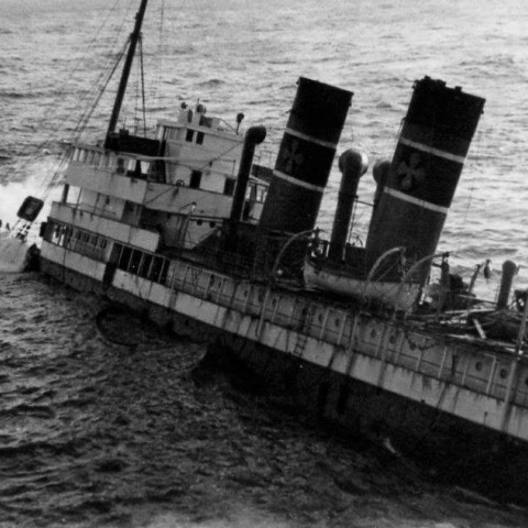 Ναυάγιο Αδρίας στη Φαλκονέρα: Εικόνες από το ατμόπλοιο στον βυθό