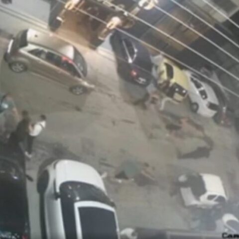 Περιστέρι: Βίντεο από τους πυροβολισμούς έξω από νυχτερινό κέντρο