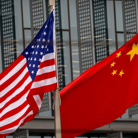 Πόσο μεγάλη απειλή είναι για την Αμερική η Κίνα; Η νέα σειρά podcasts από την Athens Voice