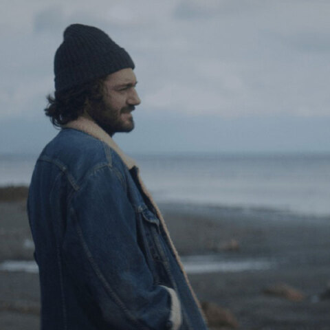 Ο Χάρης Βαφειάδης αναδεικνύει τις παθογένειες της ελληνικής κοινωνίας