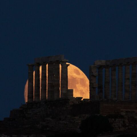 Σούνιο: Το έργο του νέου φωτισμού του ναού του Ποσειδώνα θα εγκαινιάσει ο πρωθυπουργός Κυριάκος Μητσοτάκης τη Δευτέρα 16 Σεπτεμβρίου. 