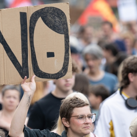 Μετανάστευση και άσυλο: Μήπως νίκησε ήδη η Ακροδεξιά στην Ευρώπη;