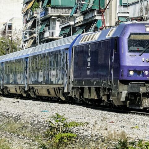 Τρένο στους Αγίους Ανάργυρους: Πώς αποφεύχθηκε η σύγκρουση