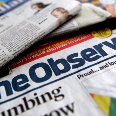 The Observer: Πωλείται η παλαιότερη κυριακάτικη εφημερίδα στον κόσμο