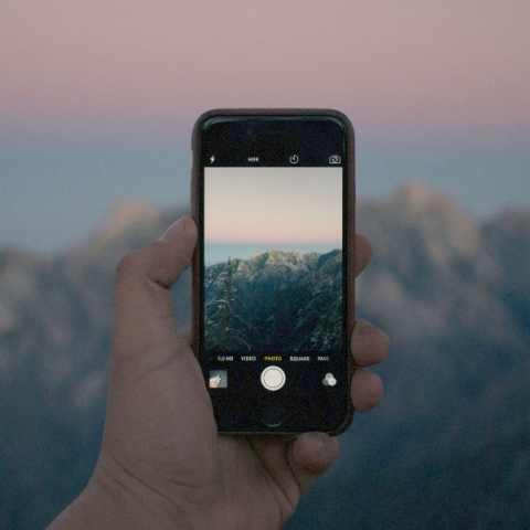 To iphone και η πορτοκαλί κουκίδα που πρέπει να ξέρετε 