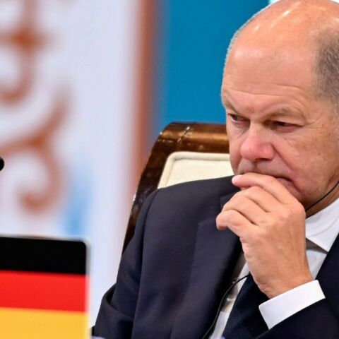 Γερμανία: Οι εκλογές του Βρανδεμβούργου μπορεί να κρίνουν και το πολιτικό μέλλον του καγκελάριου Όλαφ Σολτς - Δημοσκοπικό προβάδισμα της ακροδεξιάς AfD.