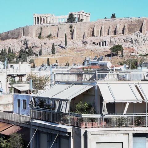 Airbnb: Έρχονται ριζικές ανατροπές στο τοπίο της βραχυχρόνιας μίσθωσης το 2025 - Τι αλλάζει, ποιους αφορά και πώς επηρεάζεται η αγορά ακινήτων