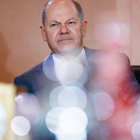 Γερμανία: Κρίσιμες εκλογές στο Βρανδεμβούργο για τον Όλαφ Σολτς - Προηγείται στις δημοσκοπήσεις η ακροδεξιά Εναλλακτική για τη Γερμανία.