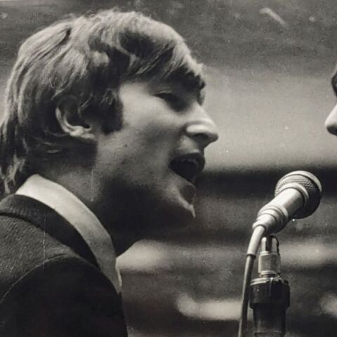 Συμβόλαιο που υπέγραψαν οι Beatles για εμφανίσεις τους στο Αμβούργο πωλείται σε δημοπρασία - Από την πρώτη περίοδο των συναυλιών τους το 1962.