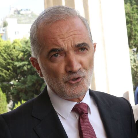 Μάριος Σαλμάς: Δεν παραδίνω την έδρα μου