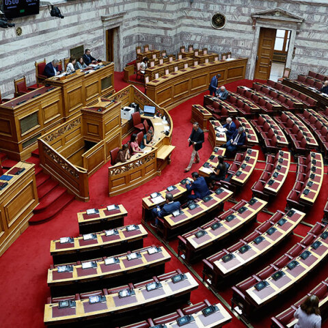 Κάτι έχει στραβώσει για τα καλά στο πολιτικό σκηνικό