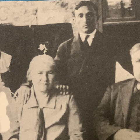 Στο σιντριβάνι: Οι αρχαίες φωνές