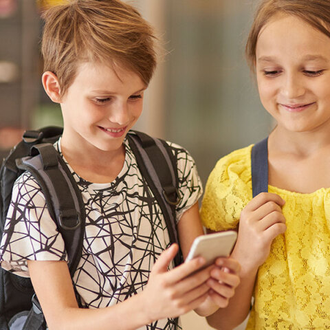 Το κινητό στην τσάντα