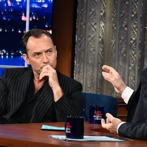 Ο Τζουντ Λο δίκασε στο The Late Show