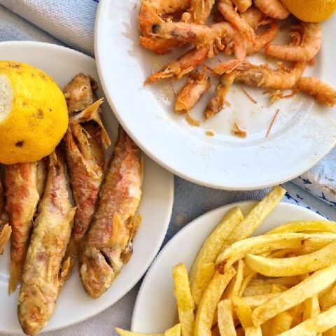 Μόσχος και Κοχύλι, δυο ψαροταβέρνες στον Ταύρο