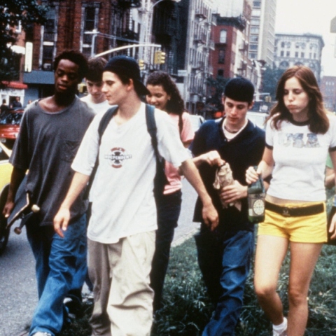 Βία ανηλίκων: Πώς θα λειτουργεί στο Safe Youth - Ποια μέτρα προωθούνται για την επιχείρηση «Ολικού Αφοπλισμού»