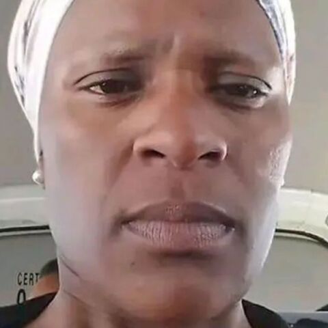 Νότια Αφρική: Αγρότης κατηγορείται ότι τάισε γυναίκες σε γουρούνια - Δικάζονται για τις δολοφονίες ο ιδιοκτήτης της φάρμας και δύο υπάλληλοί του. 