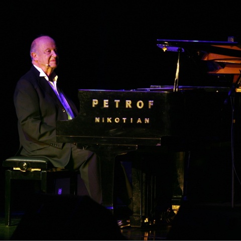 Μίμης Πλέσσας