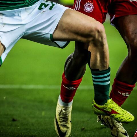 Οπαδική βία: Εννέα άτομα συνελήφθησαν εχθές σε ελέγχους πριν από τον αγώνα ποδοσφαίρου Παναθηναϊκός - Ολυμπιακός στο ΟΑΚΑ - Τα ευρήματα των αρχών. 