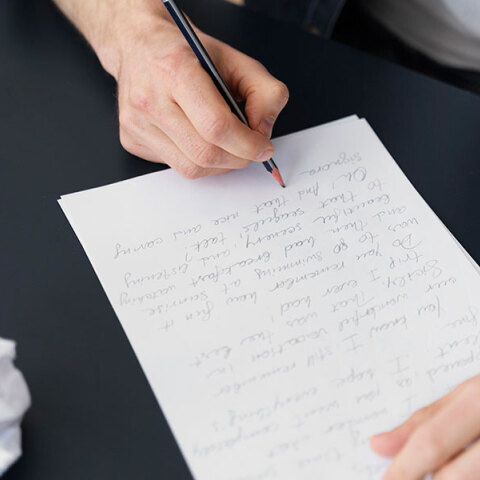 Γράψε ένα σενάριο, μετάφρασέ το στα αγγλικά και πάρε μέρος στο εργαστήριο The Owl