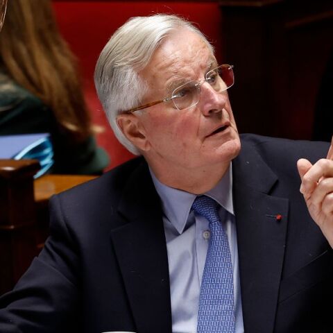 Γαλλία: Απορρίφθηκε η πρόταση μομφής κατά της κυβέρνησης του Μισέλ Μπαρνιέ